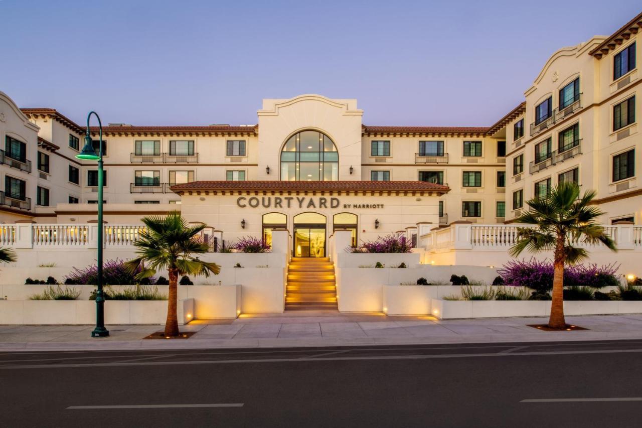 Courtyard By Marriott Santa Cruz酒店 外观 照片